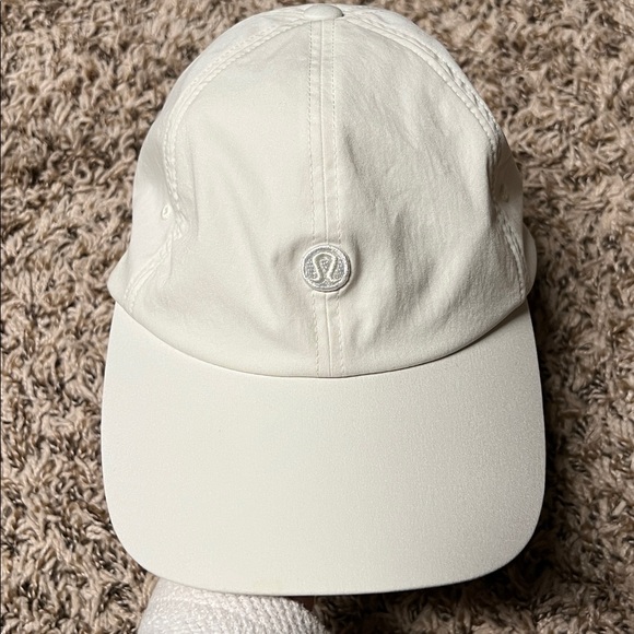 Lululemon Baller Hat *Logo - Picture 2 of 6